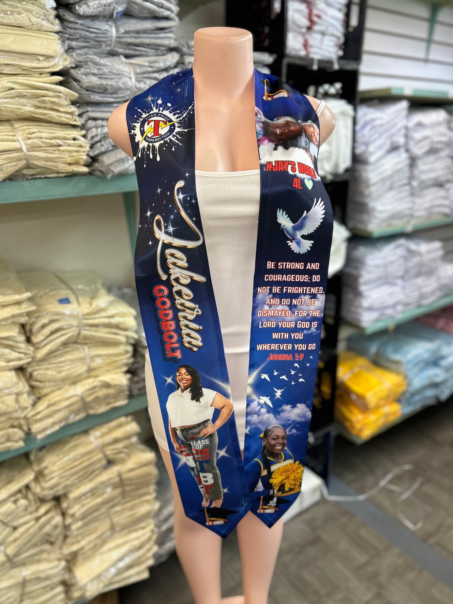 CUSTOM GRADUATION/MEMORIAL STOLE