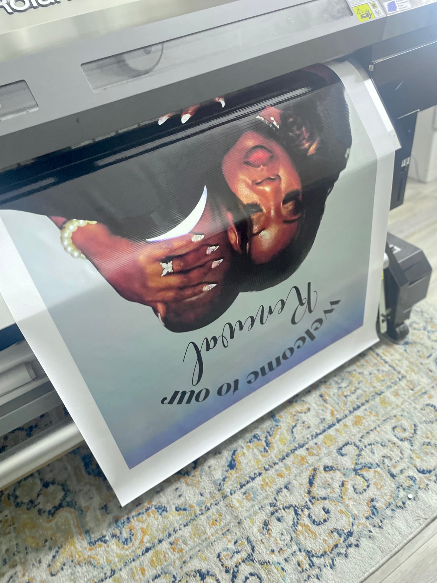 CUSTOM RETRACTABLE BANNER